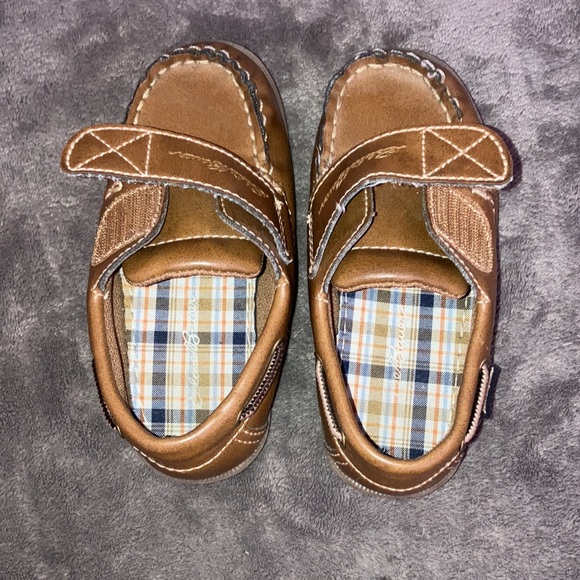 Eddie Bauer Boys Velcro Brown Dress Shoes/Loafers Toddler size 9 - Picture 2 of 8